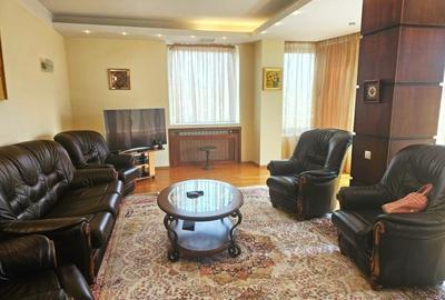 Apartament cu 3 camere decomandat în Primăverii - 1