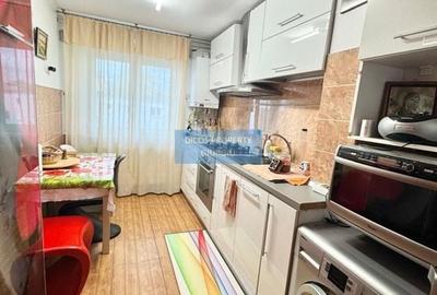 Apartament 3 camere, 64 mp, Nicolae Titulescu, etaj 4 - 7