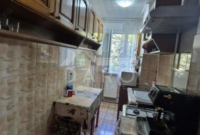 Vand apartament care este situat in cartierul Dambu - 5