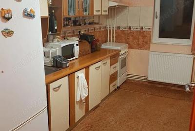Apartament cu 3 camere decomandat în Mircea cel Bătrân - 1