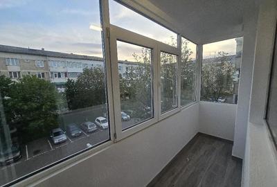 Garsonieră decomandată în 1 Mai - 10