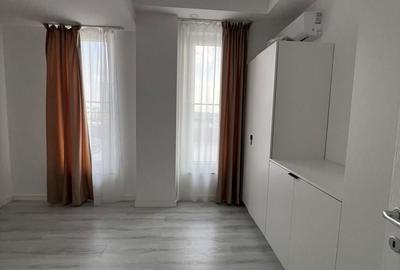 Apartament cu 4 camere în Tunari