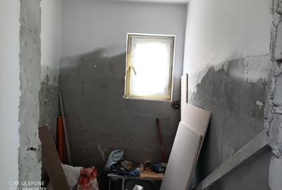 Apartament cu 2 camere decomandat în Exterior Vest - 4