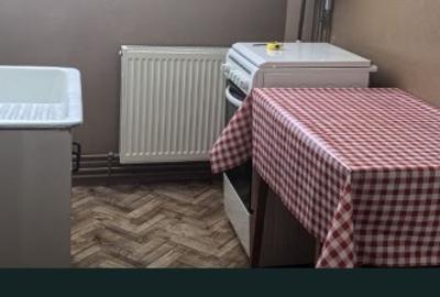 Garsonieră decomandată în Astra - 1