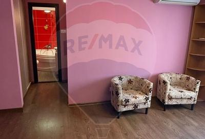 Apartament cu 4 camere decomandat, mobilat în Republicii - 2