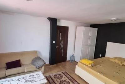 Apartament  garsonieră zona Poarta 6 mobilată utilată 33 mp - 3