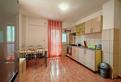 Apartament cu 2 camere semidecomandat, mobilat în Văcăresti - 4