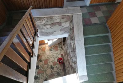 Casa zona Grivitei cu teren de 1000 mp. - 2