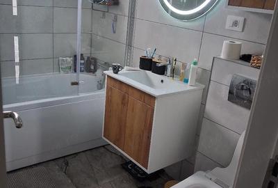 Casă cu Teren 640 Mp în Central - 10