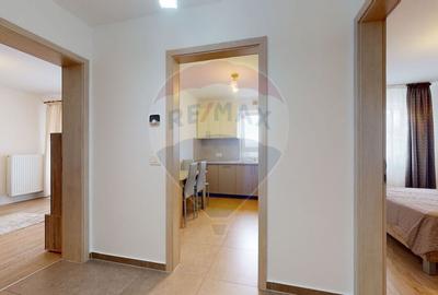 Apartament cu 2 camere decomandat în Tractorul - 8