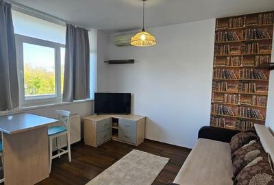 De inchiriat, garsoniera zona Lujerului, complex Quadra 2 - 5