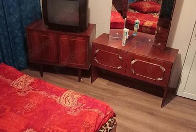 Vand apartament 3 camere et 4 - 5