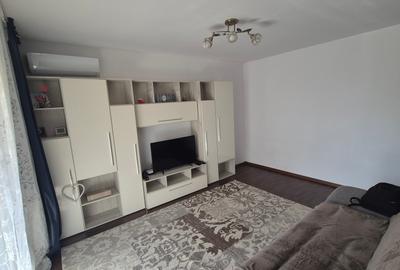 Apartament cu 2 camere decomandat în Berceni - 2