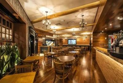 Film! Remarcabila functionalitate si distinctie, Central, Brasov, - 3