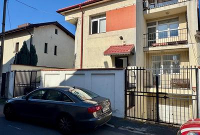 OPORTUNITATE - vila-curte individuala-garaj la Domenii-Popisteanu - 1