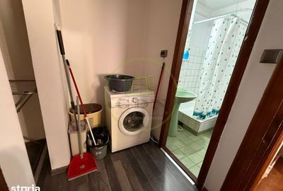 Apartament cu 4 camere decomandat în 1 Mai - 19
