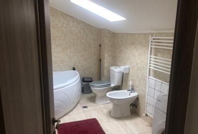 Apartament 4 camere in vila/Duplex - 130.000 euro (Cod E2) - 16