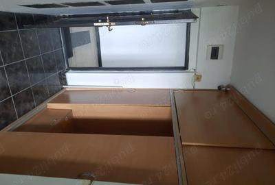 Garsonieră decomandată în Titan - 2