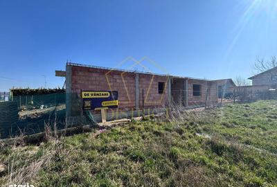 Casă cu 4 camere cu Teren 351 Mp în Soarelui - 5