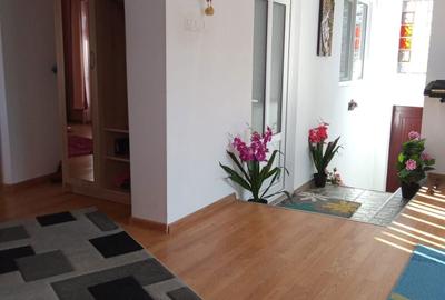 Casă cu 4 camere cu Teren 500 Mp în Păltineni - 1