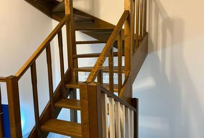 Duplex cu 4 camere cu Canalizare în Central - 18