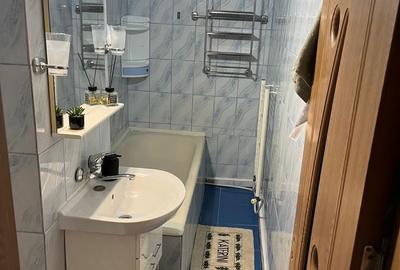 Apartament cu 3 camere decomandat în Central - 2