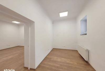 Spațiu comercial, de 78 mp, în Central - 9