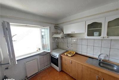 Apartament cu 2 camere decomandat în Central - 3