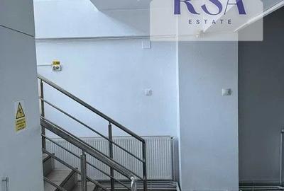 Spațiu comercial, de 40 mp, în Central - 7