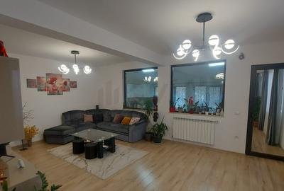 Vila si casa de 7 camere Manastirea Crevedia Vila si casa de 7 camere Manastirea Crevedia - 3