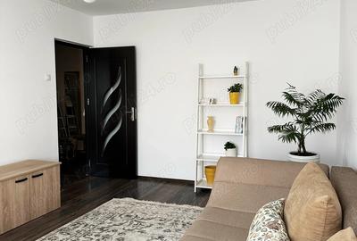 Inchiriez apartament 3 camere, modern si bine luminat, in zona Clopotari - Nicolina