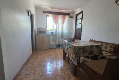 Casă cu 5 camere cu Teren 653 Mp în Central - 7