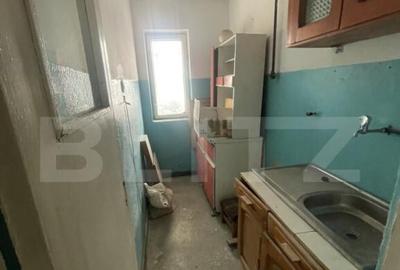 Garsonieră decomandată în Central