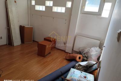 Casă individuală cu 5 camere cu Canalizare în Pictor Rosenthal - 4