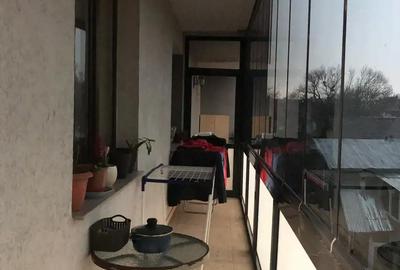 Apartament cu 3 camere decomandat în Rahova - 6