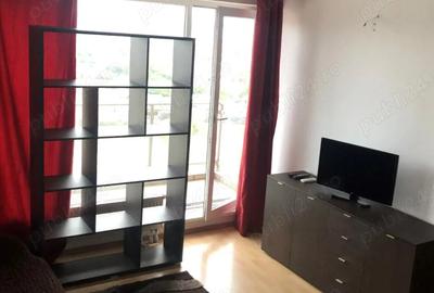 Garsonieră decomandată în Titan - 4