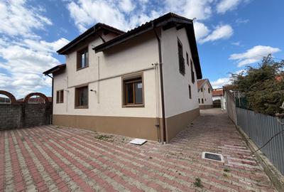 Apartament cu 3 camere decomandat în Central - 2