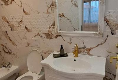 Casă cu Teren 871 Mp în Central - 4