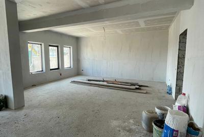 Casă cu 4 camere în Cumpăna - 8