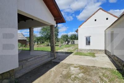 Casă cu 5 camere cu Teren 1000 Mp în Vetiș - 8