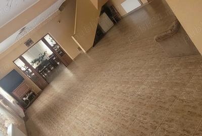 Vand casa de tip pensiune! - 1