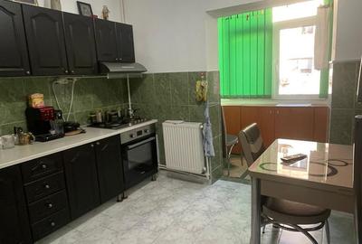 Apartament cu 3 camere decomandat în Tomis Nord - 6