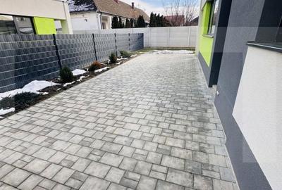 Casă cu 3 camere cu Teren 275 Mp în Vladimirescu - 1