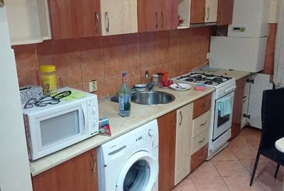Apartament cu 2 camere decomandat în Independenței - 2