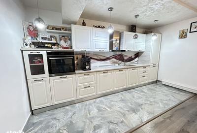 Casă cu Teren 608 Mp în Limanu - 1