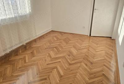 Vand sau inchiriez apartament 4 camere in Deva, zona Pietei Centrale, etaj 3, - 5