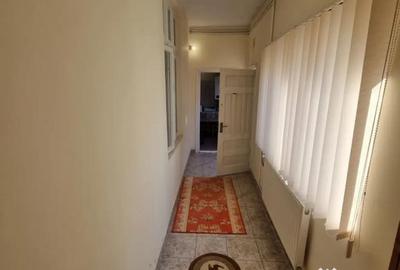 Casă cu 4 camere cu Teren 176 Mp în Tomis II - 2