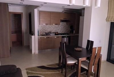 Apartament cu 3 camere decomandat, mobilat în Decebal - 2