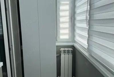 Apartament cu 2 camere decomandat în Km 4 - 3