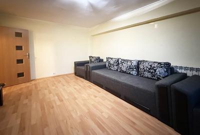Apartament cu 2 camere decomandat, mobilat în Far